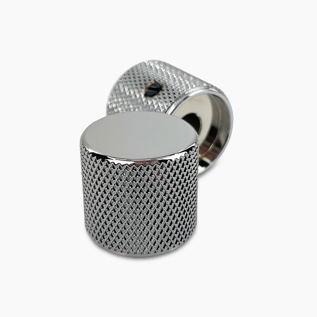 Allparts Metal Barrel Knobs (2 pcs) - Image 4